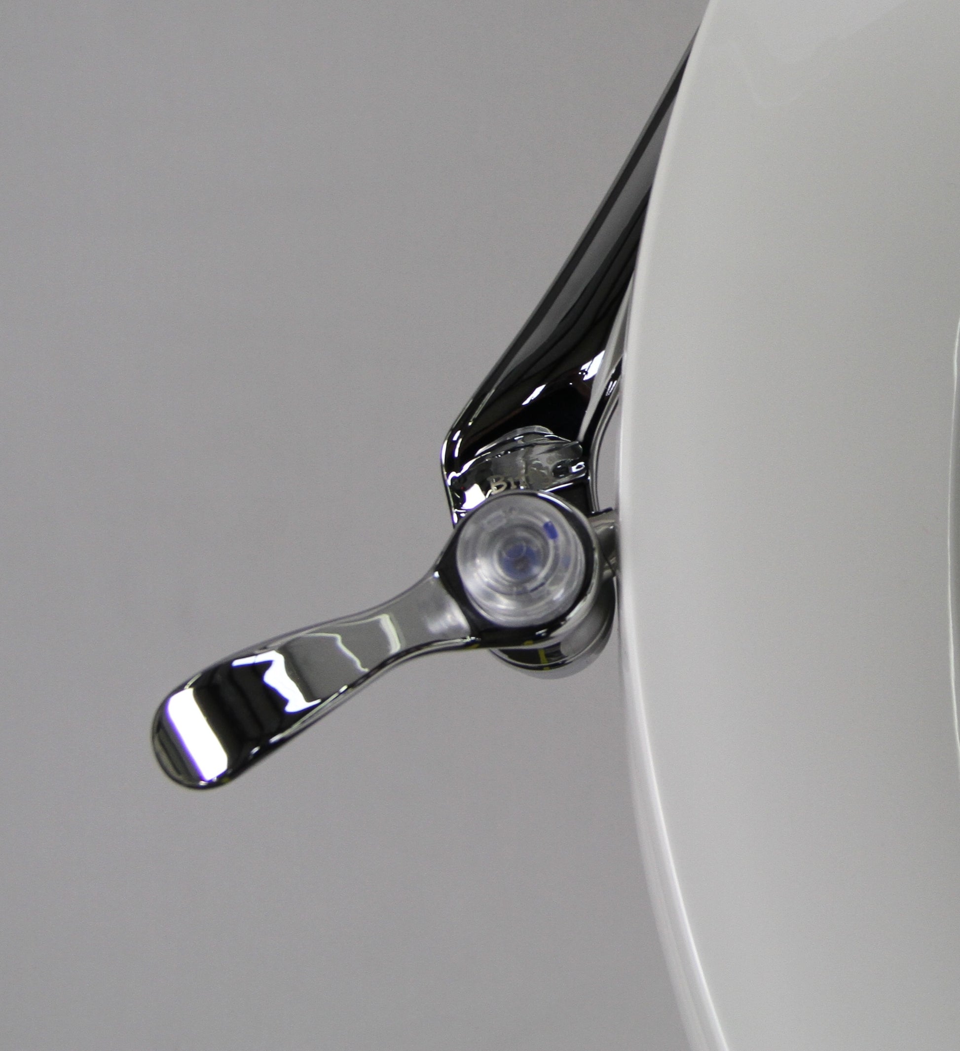 Biffy-Chrome-Product-Image-Above